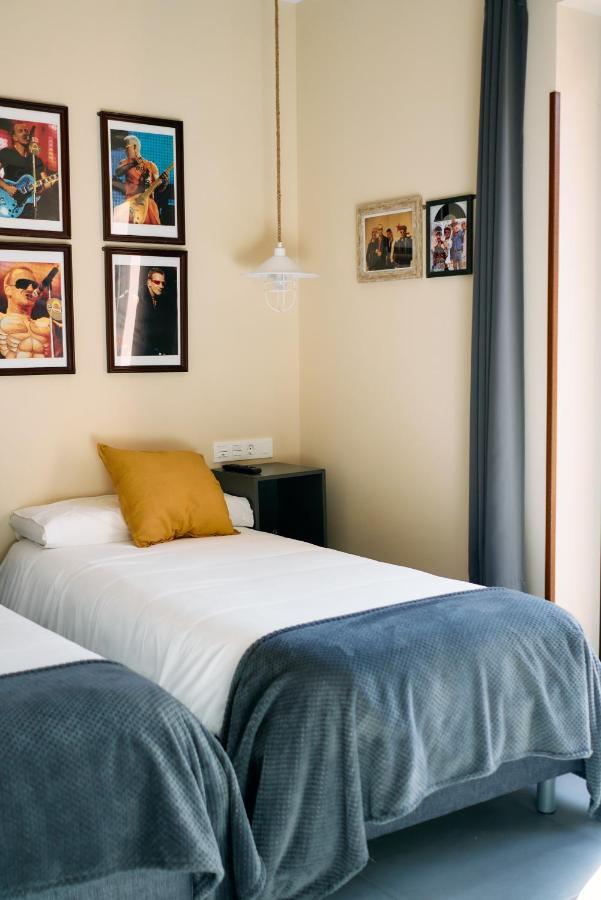 Apartamentos One Teruel Eksteriør billede