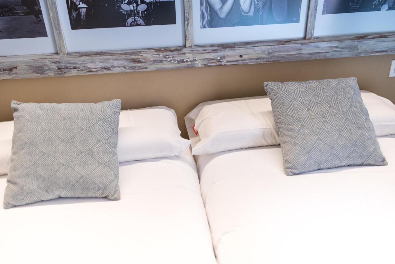 Apartamentos One Teruel Eksteriør billede